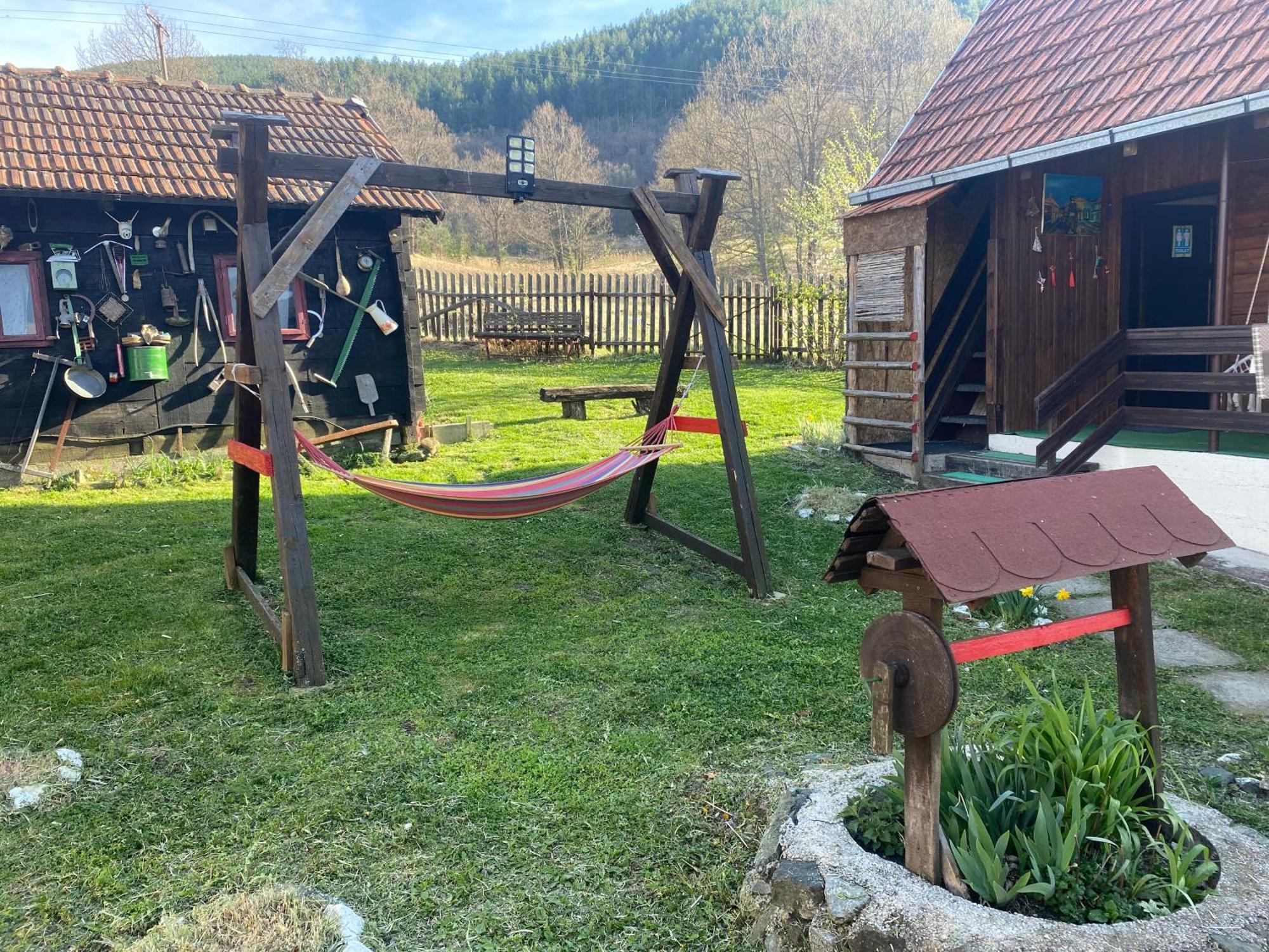 Apartment Sarganska Osmica Μόκρα Γκόρα Εξωτερικό φωτογραφία