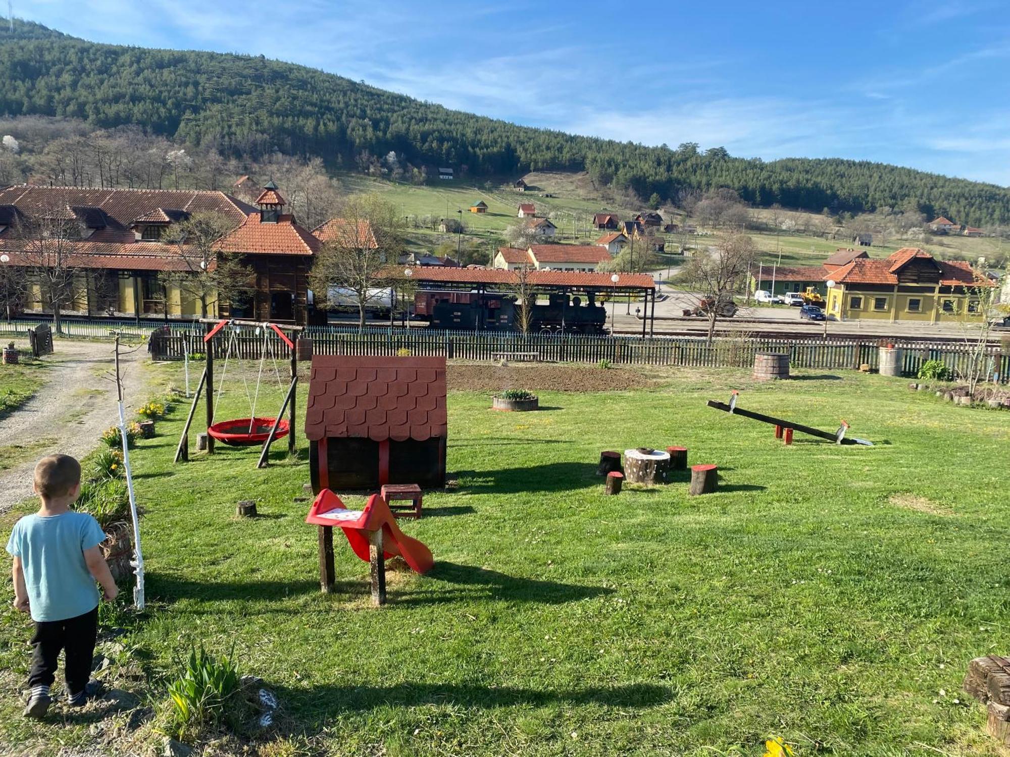 Apartment Sarganska Osmica Μόκρα Γκόρα Εξωτερικό φωτογραφία