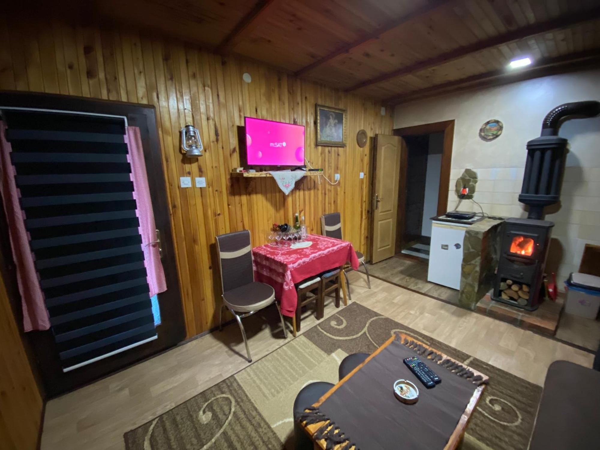 Apartment Sarganska Osmica Μόκρα Γκόρα Εξωτερικό φωτογραφία